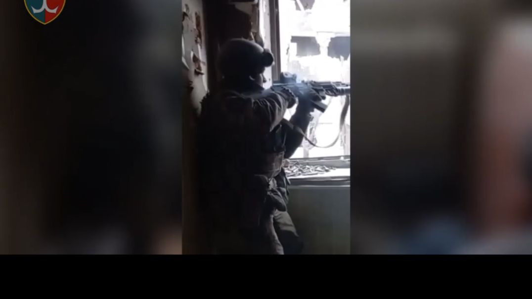 Ukrainian soldier almost takes a bullet