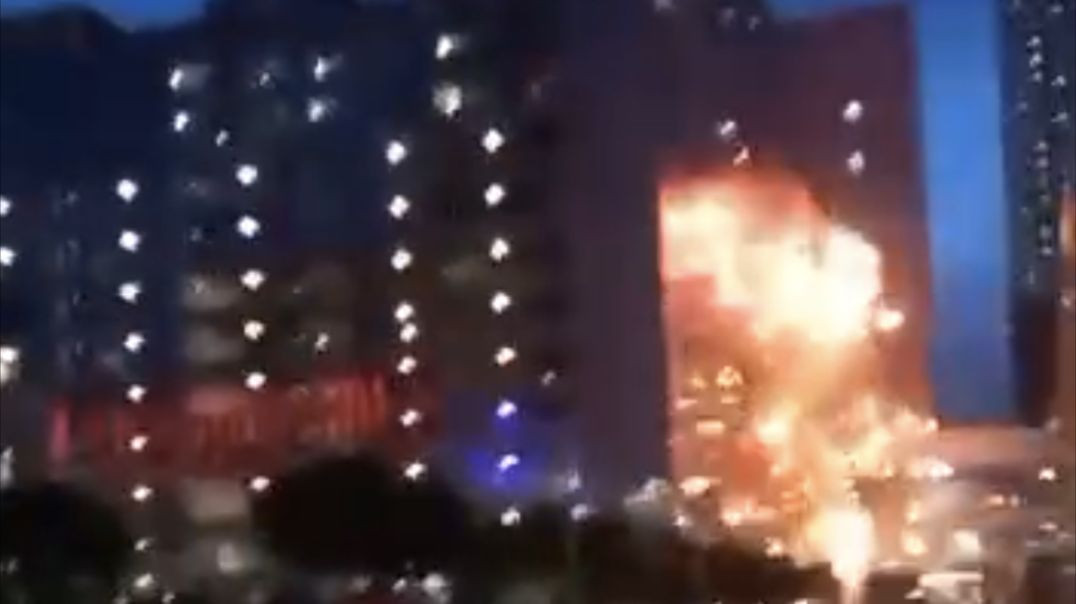 Drone attack on Moscow: moment of the drone strike on Moscow city IQ tower