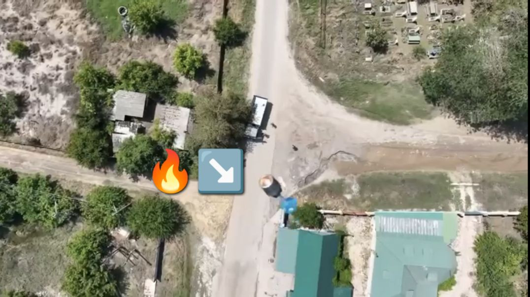 IMPRESSIVE Drone attack - on Russian ground troops in Ukraine